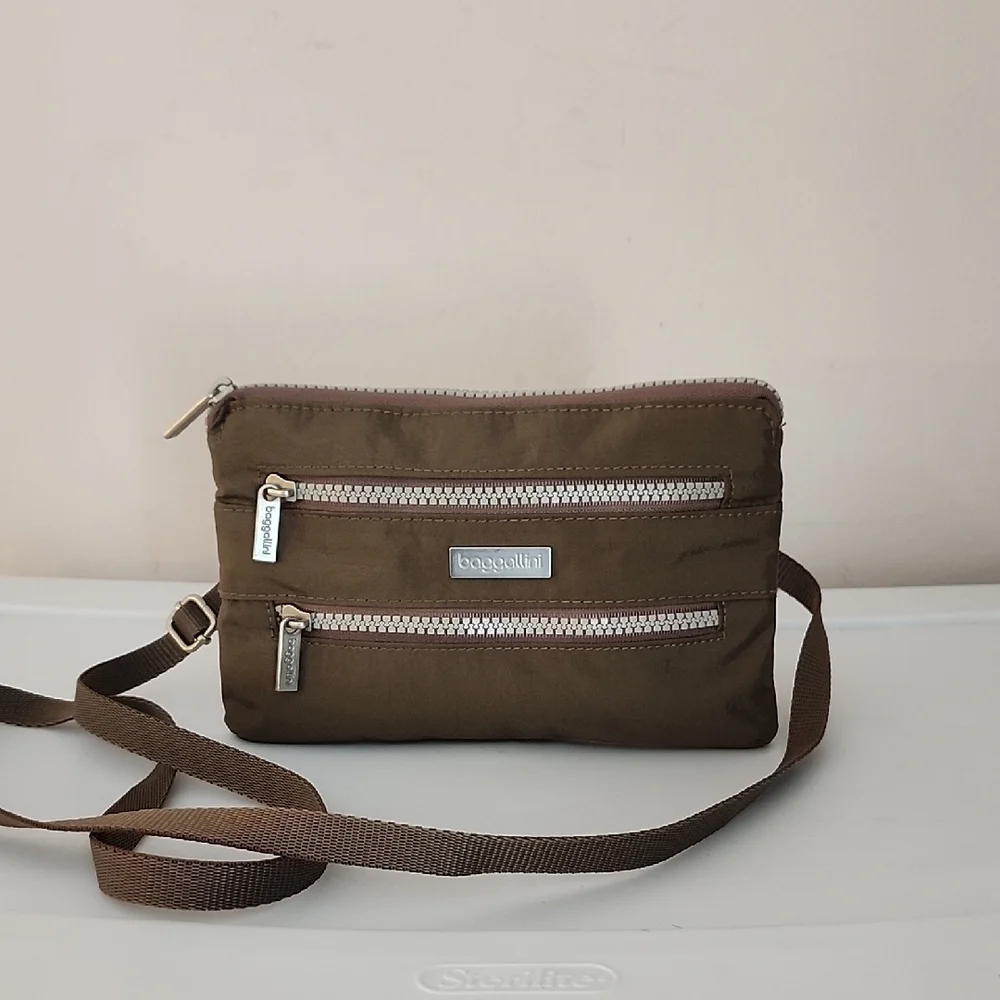 Baggallini East/West Nylon Crossbody